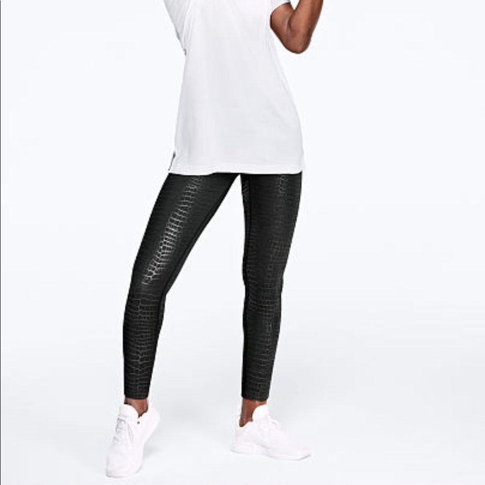 PINK Leggings